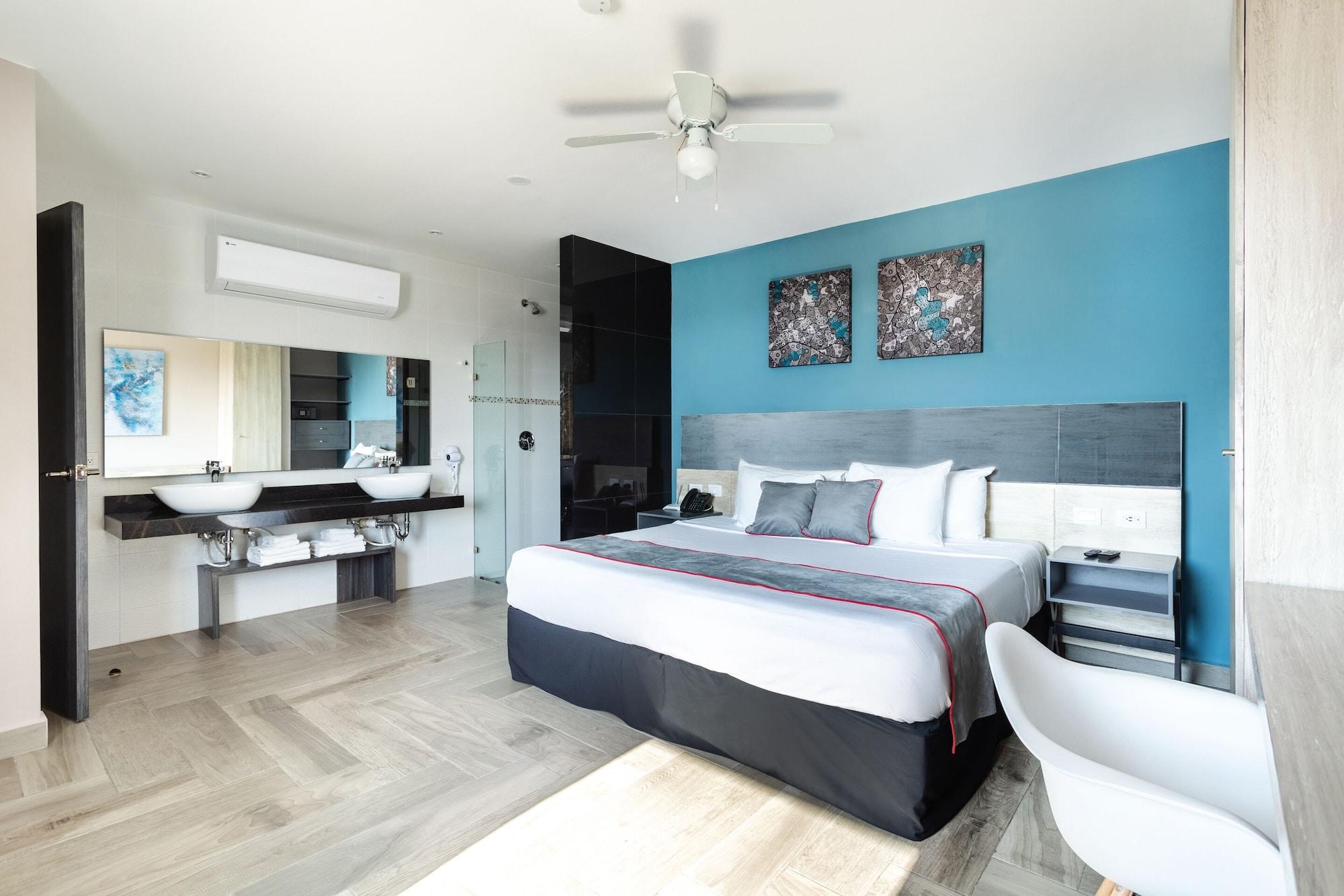 Bfh Attraction Deluxe Hotel Playa del Carmen Buitenkant foto
