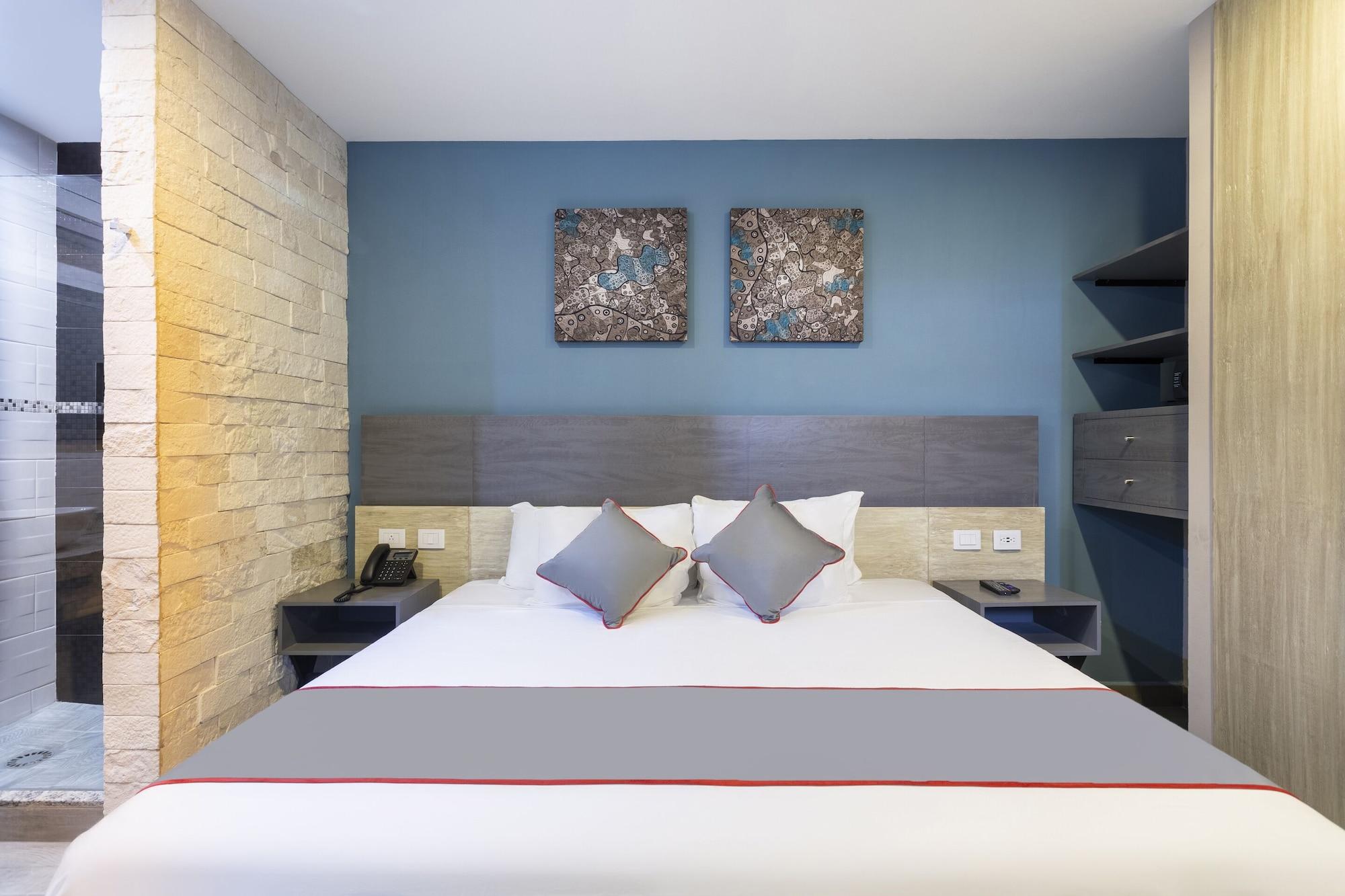 Bfh Attraction Deluxe Hotel Playa del Carmen Buitenkant foto