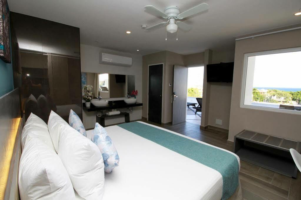 Bfh Attraction Deluxe Hotel Playa del Carmen Buitenkant foto